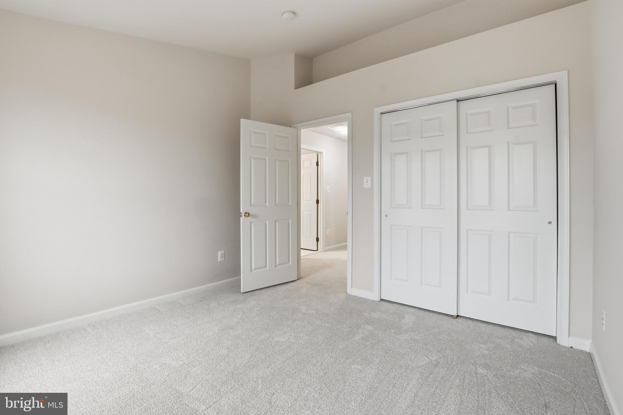 25382 Whippoorwill Terrace Chantilly, VA 20152 - Photo 35 of 46 BEDROOM1