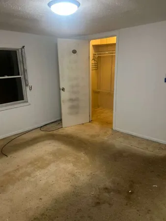 $91,900 | 18019 Lorenz Avenue, Lansing, IL 60438