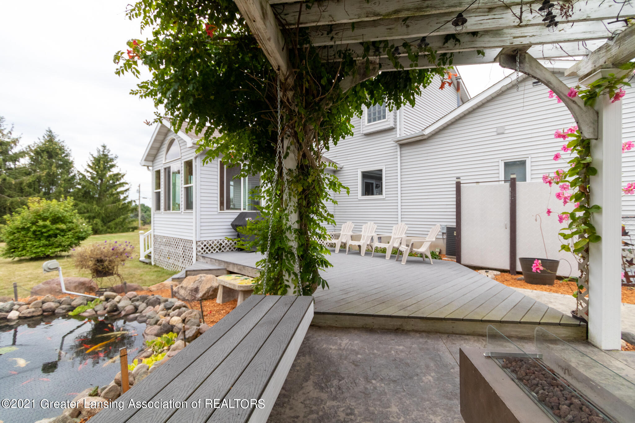 3635 Plains Road Mason, MI 48854 - Photo 9 of 76 3635_Plains_JAMIE-8