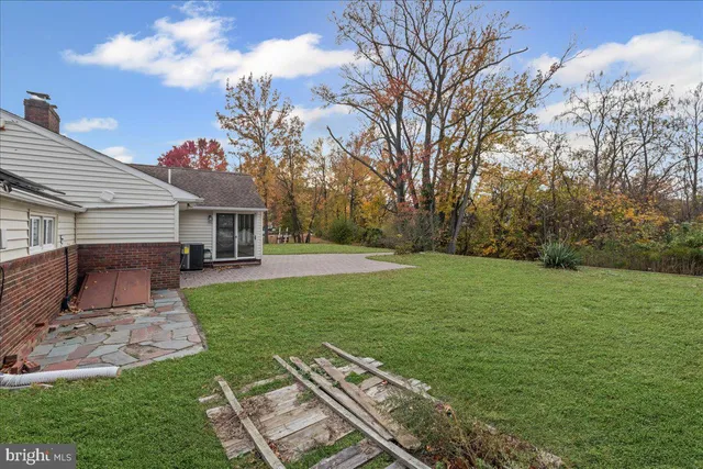 $350,000 | 2 Cypress Court, Westville, NJ 08093