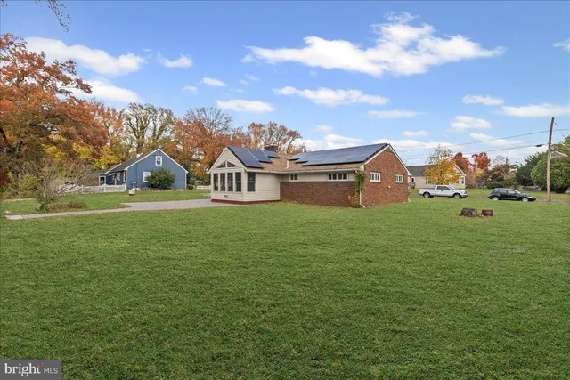 $350,000 | 2 Cypress Court, Westville, NJ 08093