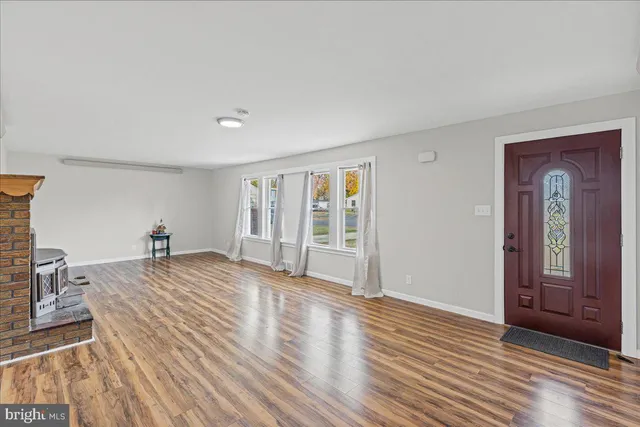 $350,000 | 2 Cypress Court, Westville, NJ 08093