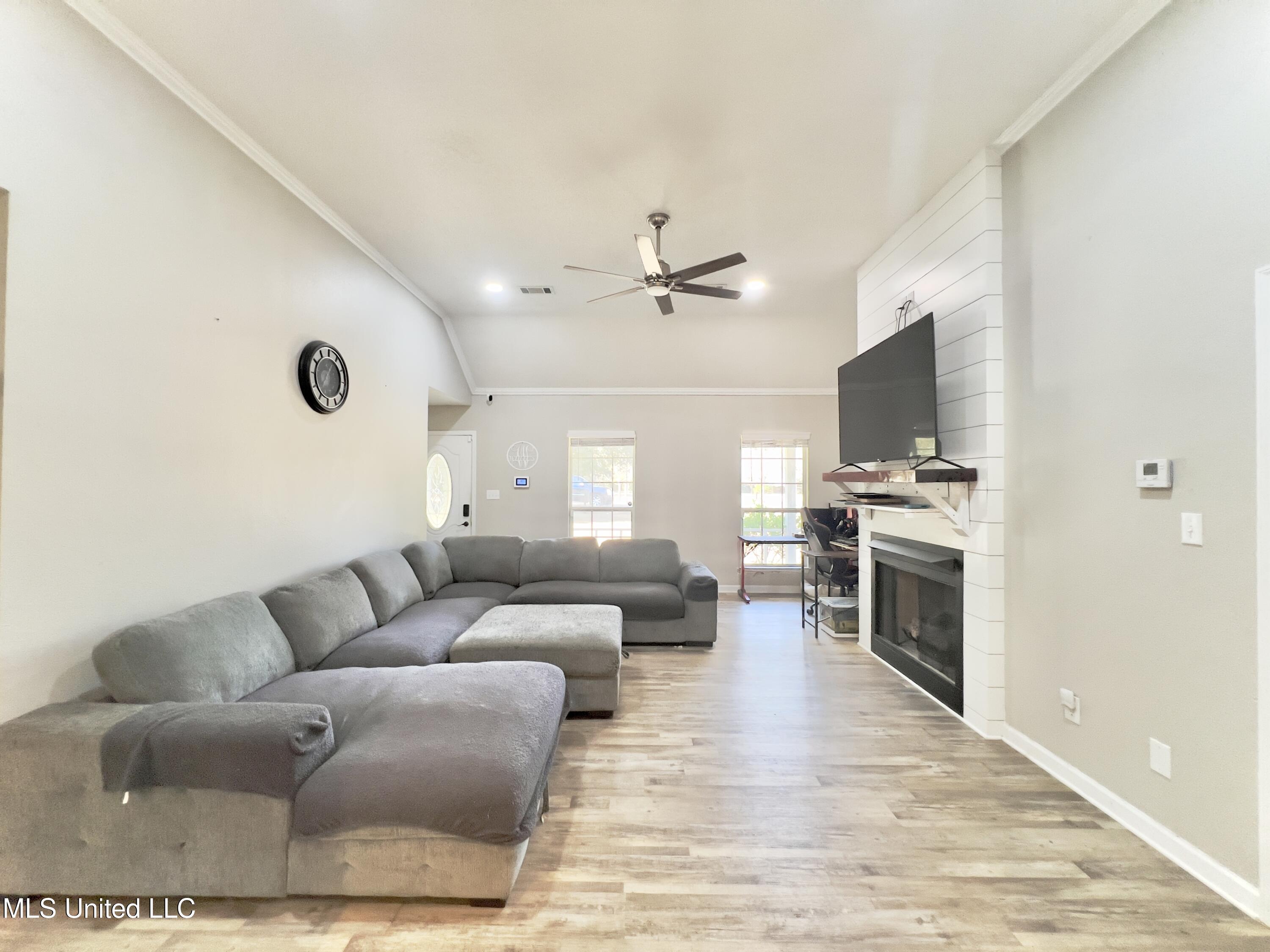 140 Lonnie Street Road Lucedale, MS 39452 - Photo 11 of 21 Living room 2
