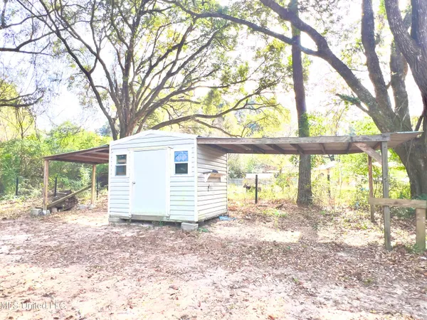 $253,000 | 140 Lonnie Street Road, Lucedale, MS 39452
