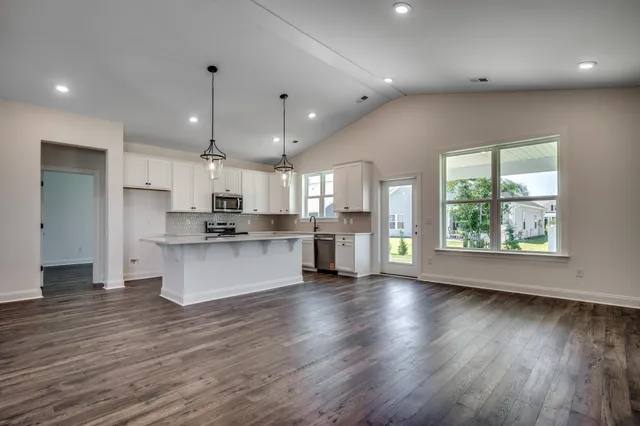 $528,570 | 163 Glengrove Lane, Murrells Inlet, SC 29576