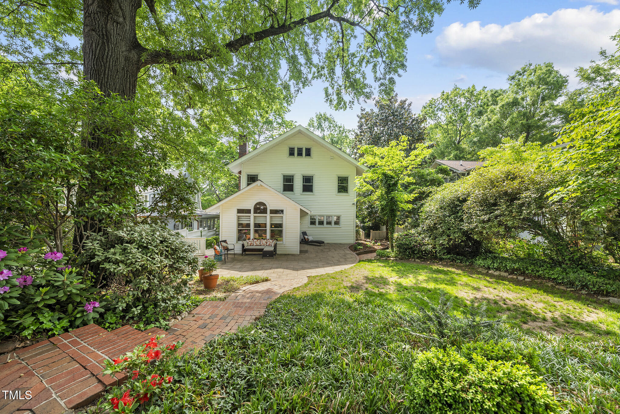 223 Hawthorne Road Raleigh, NC 27605 - Photo 32 of 47 DSC08933