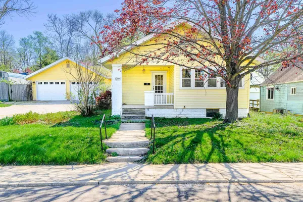 $379,900 | 1309 South Lincoln Street, Bloomington, IN 47401