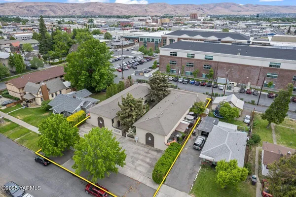$184,000 | 207 South 8th Avenue, Unit 7, Yakima, WA 98902