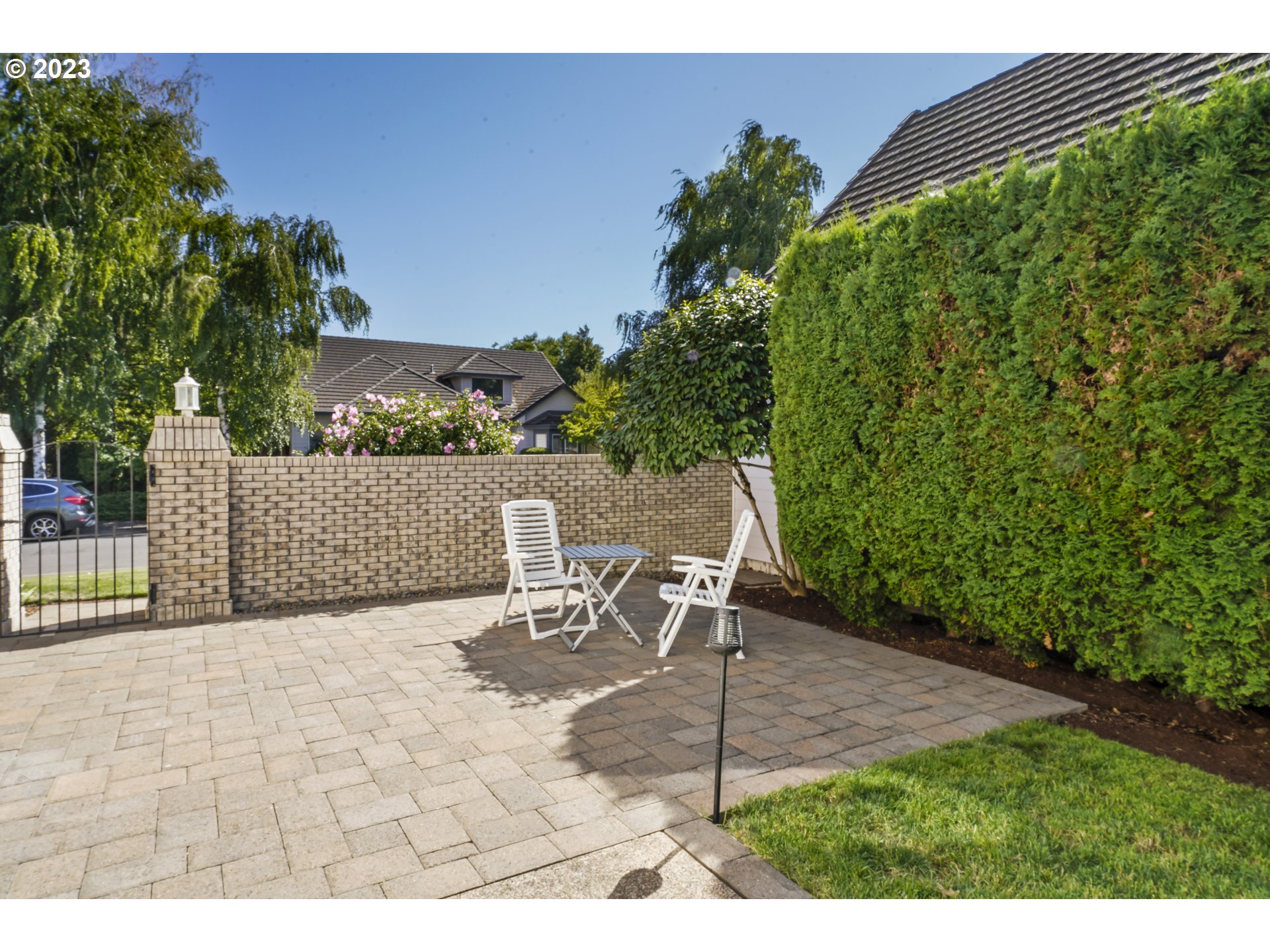 3435 Hampton Way Eugene, OR 97401 - Photo 42 of 46 a view of outdoor space yard and patio