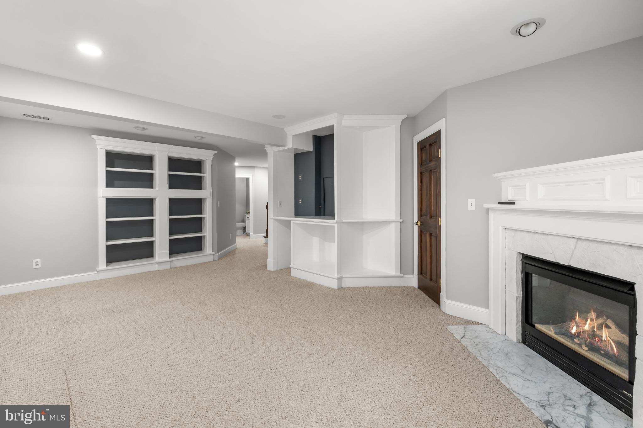 6491 Milva Lane Springfield, VA 22150 - Photo 40 of 59 Plenty of built-ins to keep organized and a gas fp