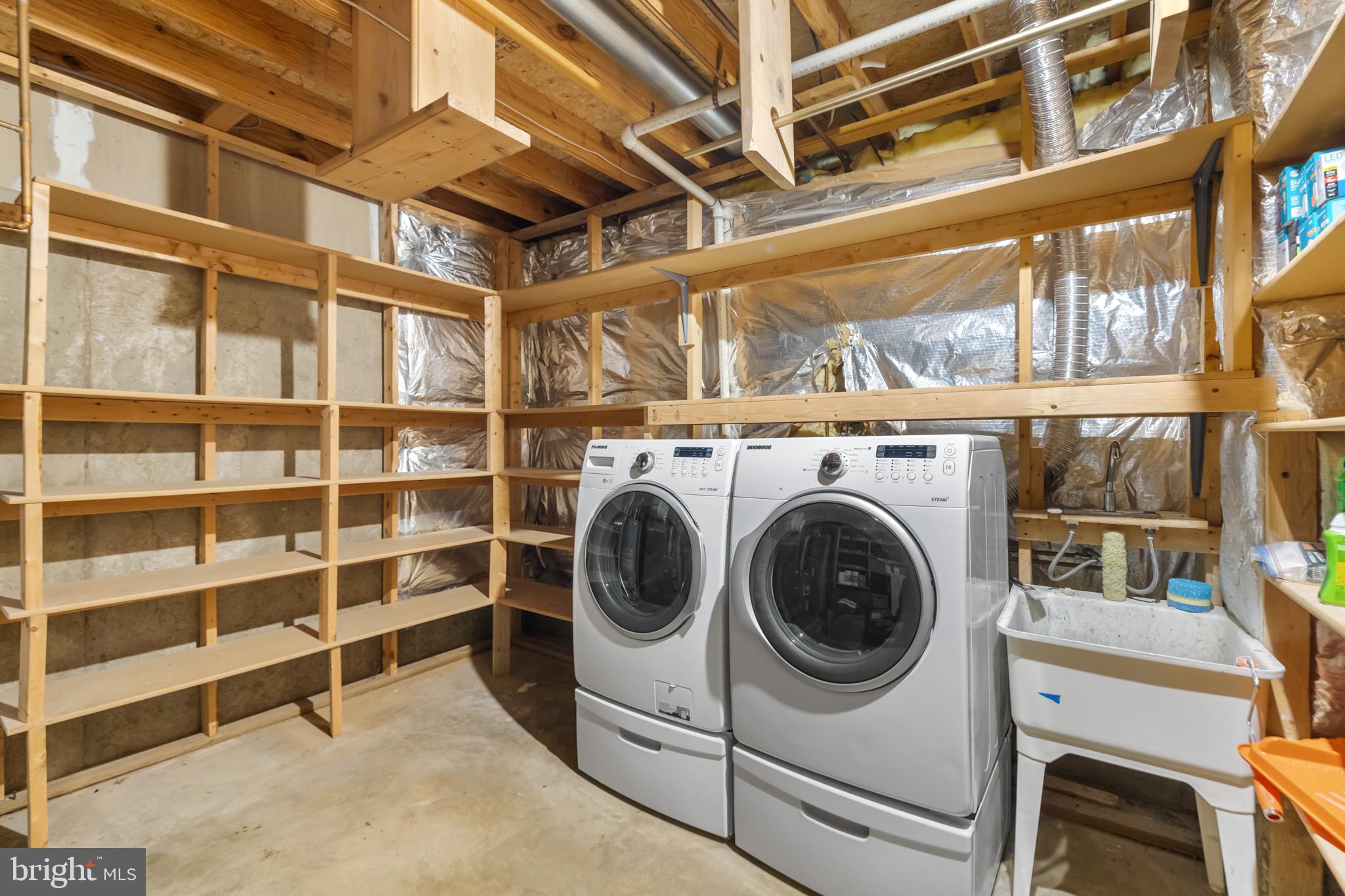 6491 Milva Lane Springfield, VA 22150 - Photo 52 of 59 Energy Star qualified washer and dryer