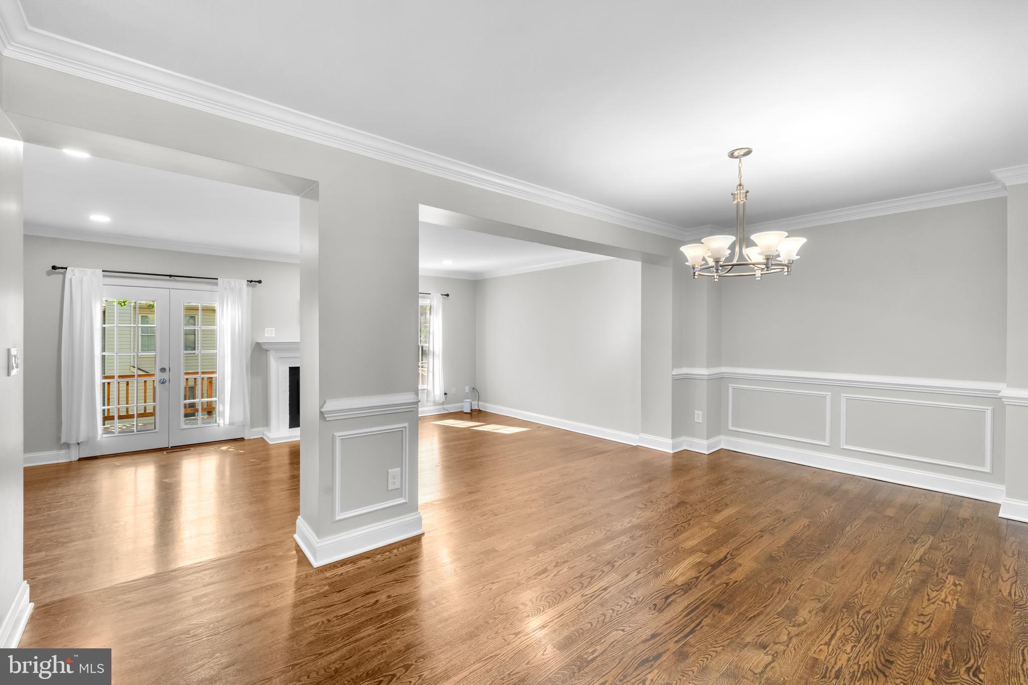 6491 Milva Lane Springfield, VA 22150 - Photo 7 of 59 Dining/Living with access to your deck