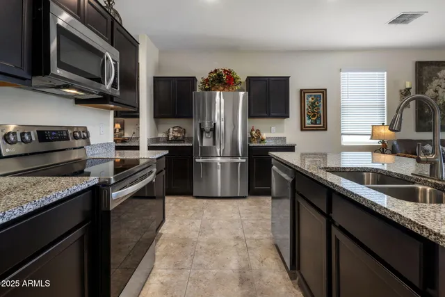 $408,000 | 1071 West Castle Court, Casa Grande, AZ 85122