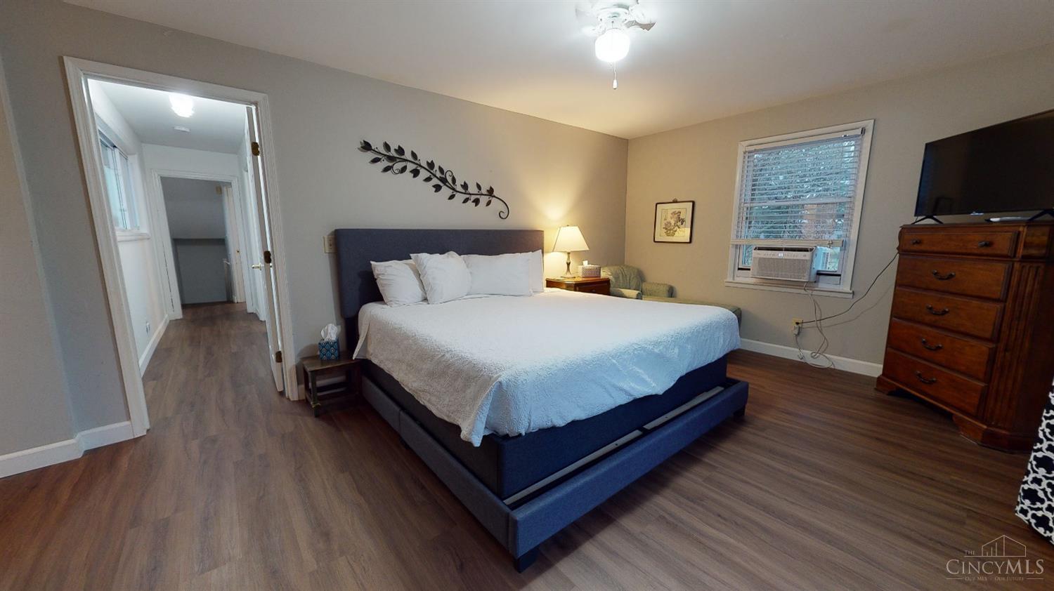 874 Wards Corner Road Loveland, OH 45140 - Photo 13 of 28 Gallery Image 13