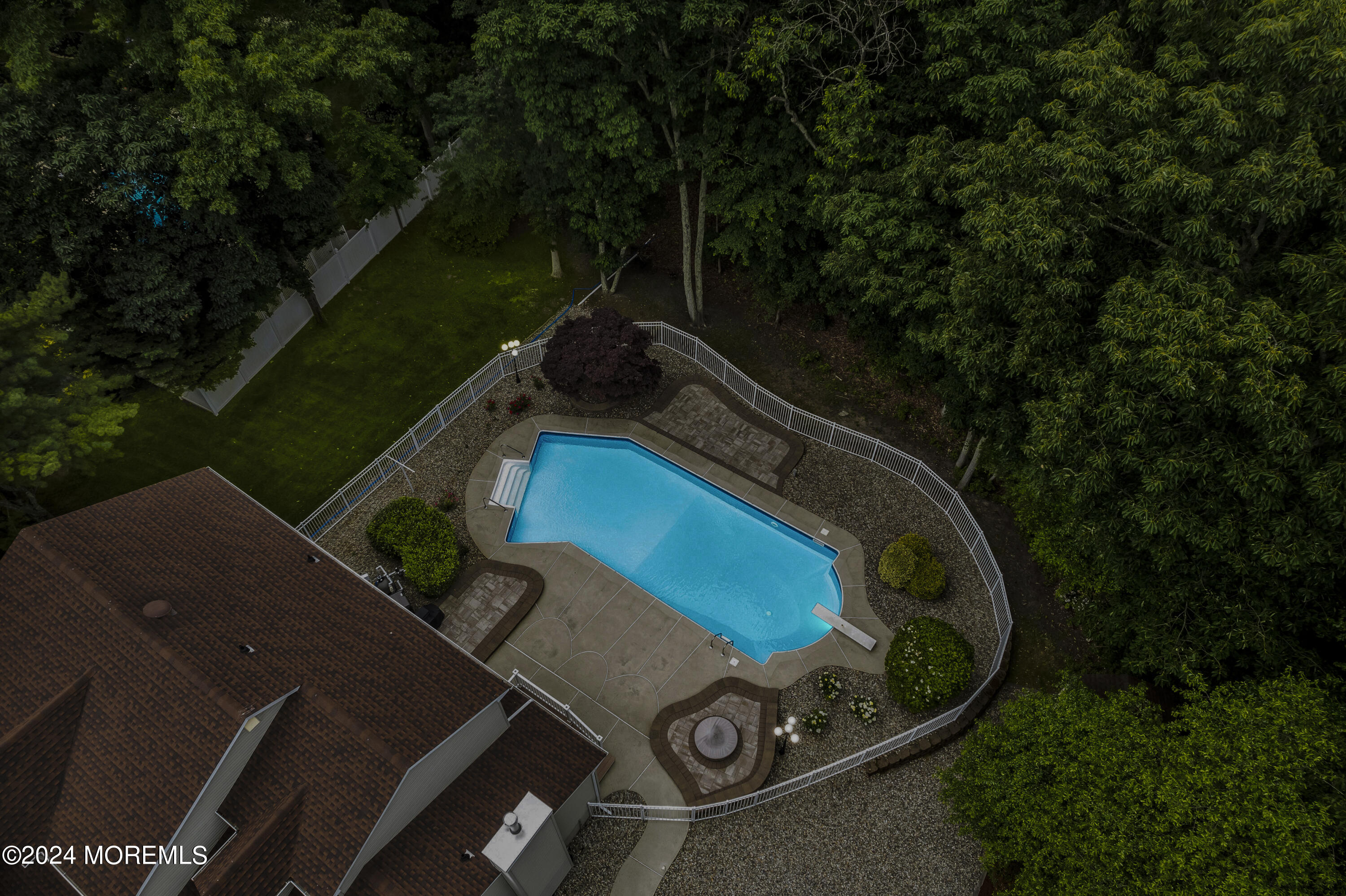 280 East Bird Village Road Jackson, NJ 08527 - Photo 17 of 69 NIght 1