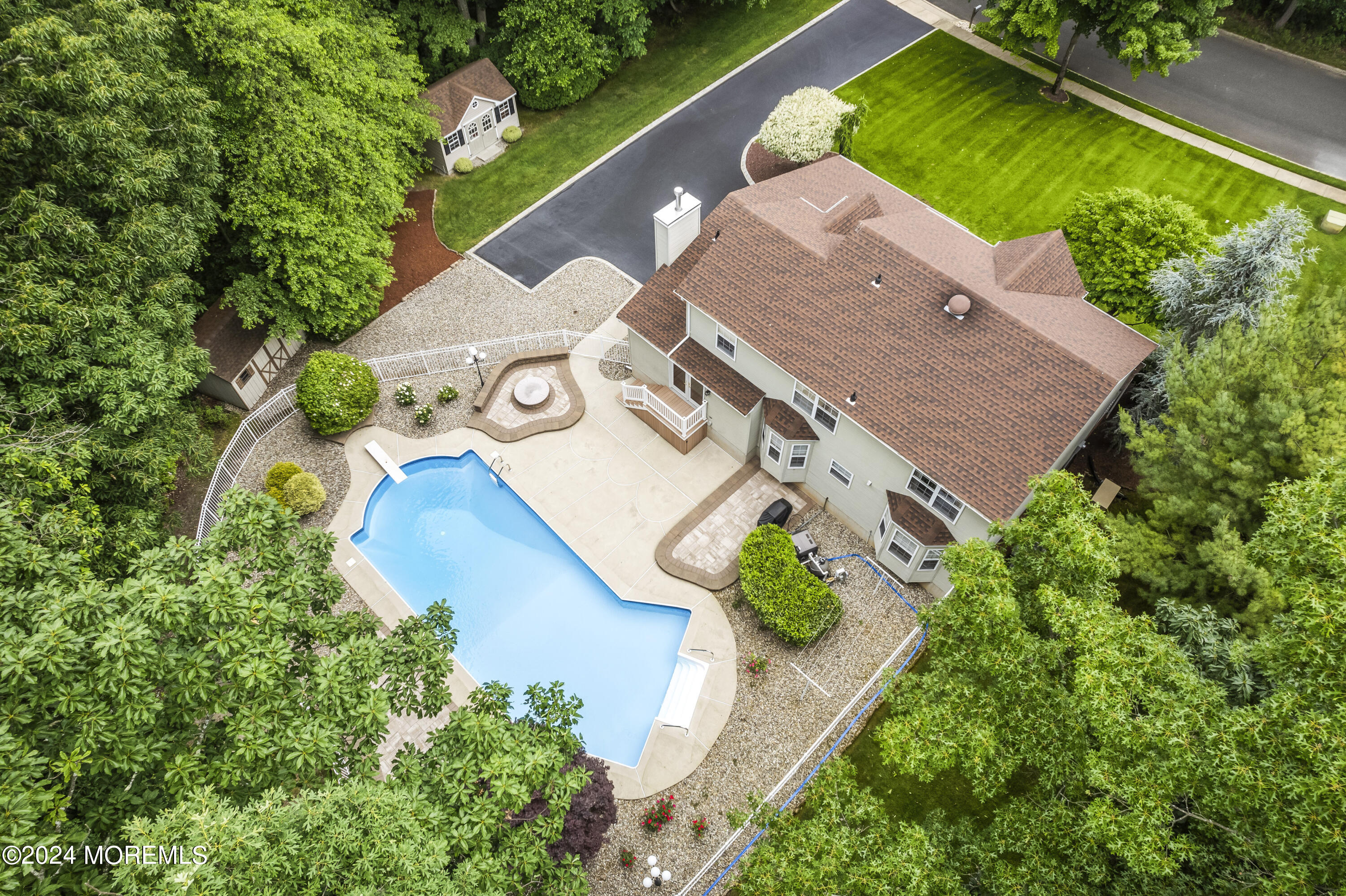 280 East Bird Village Road Jackson, NJ 08527 - Photo 19 of 69 Back 4