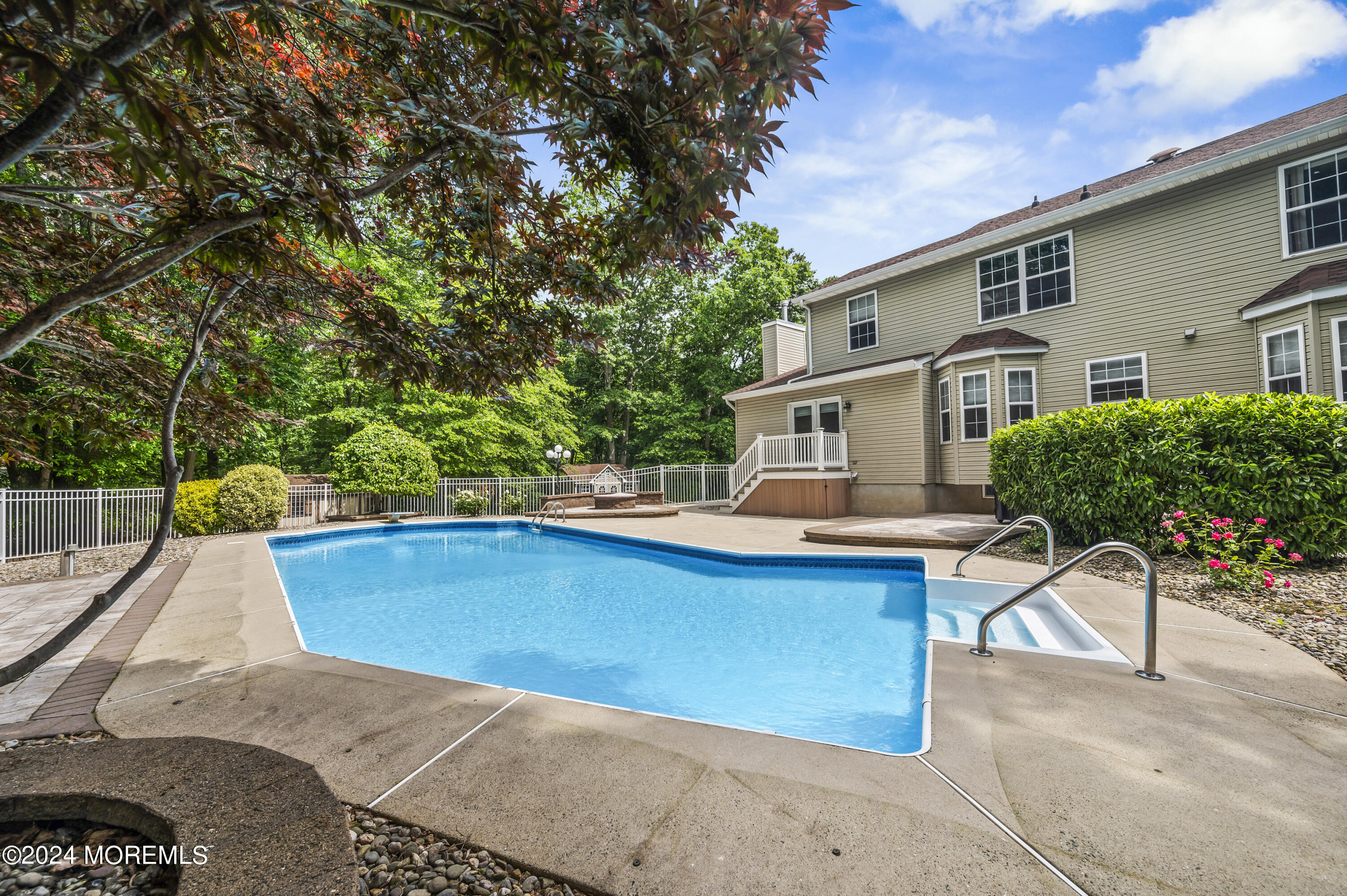 280 East Bird Village Road Jackson, NJ 08527 - Photo 24 of 69 Back 10