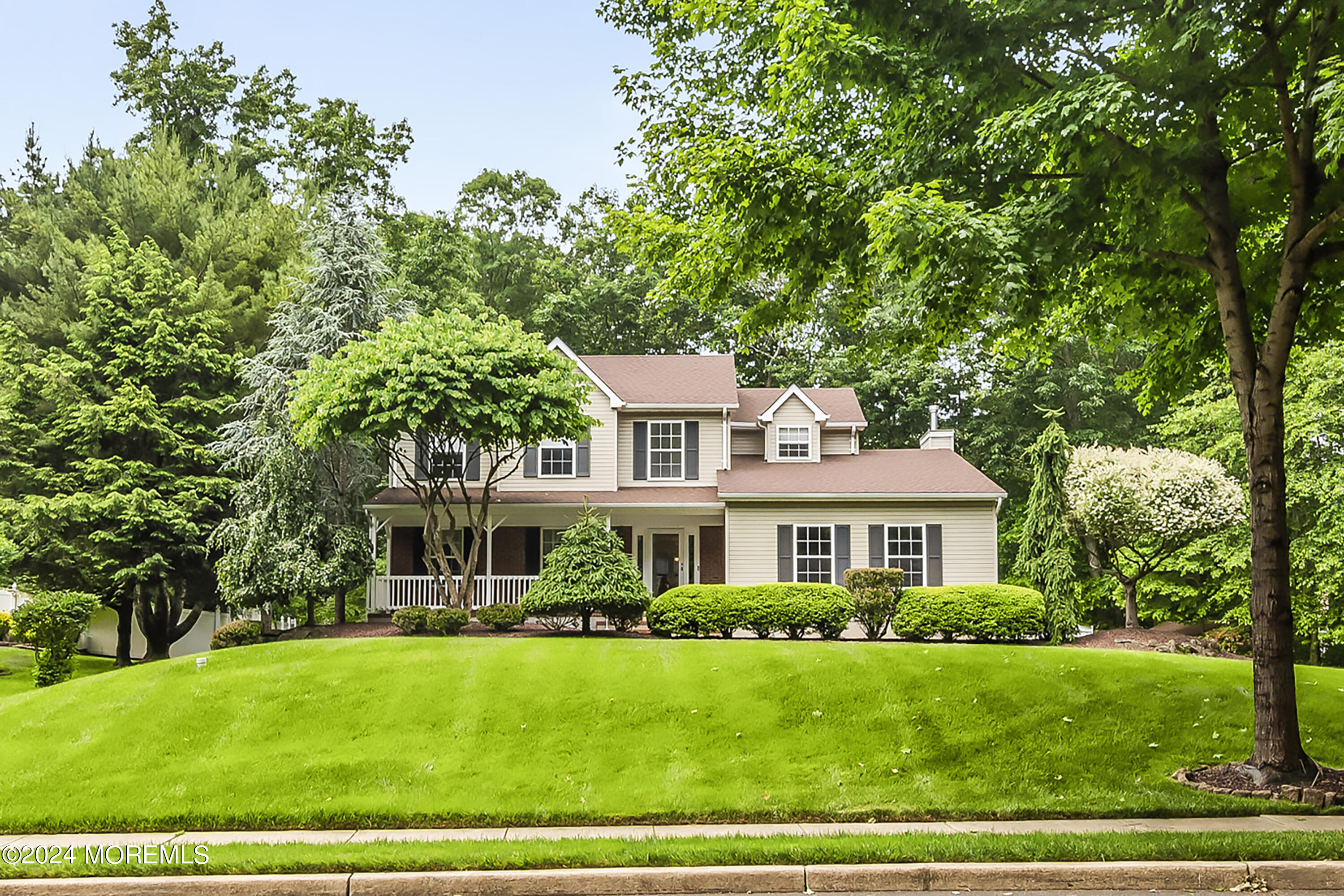 280 East Bird Village Road Jackson, NJ 08527 - Photo 4 of 69 Front 7-Edit
