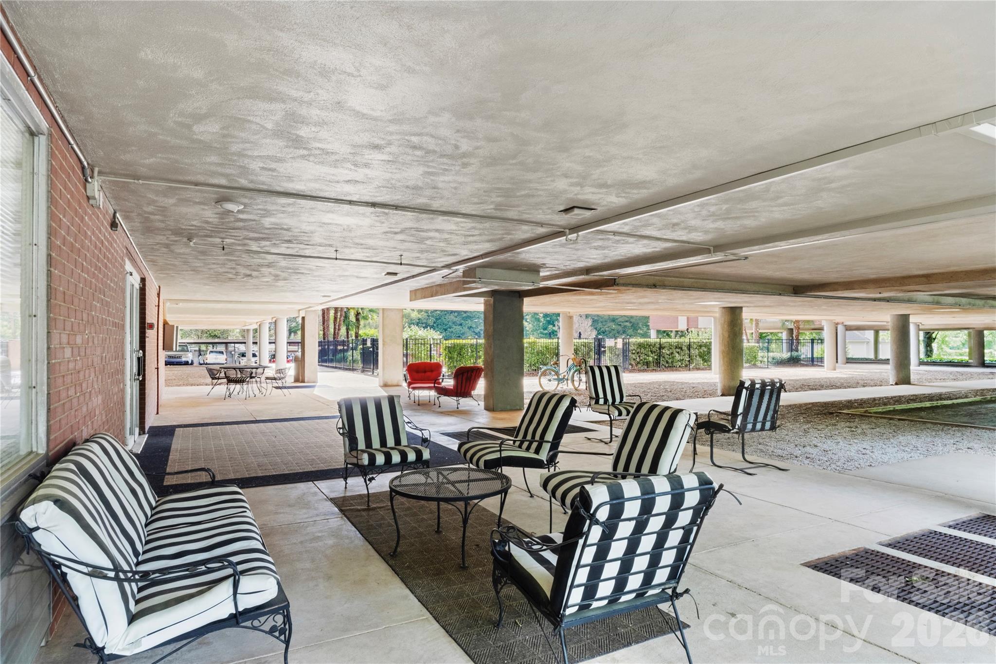 1300 Queens Road, Unit 309 Charlotte, NC 28207 - Photo 25 of 29