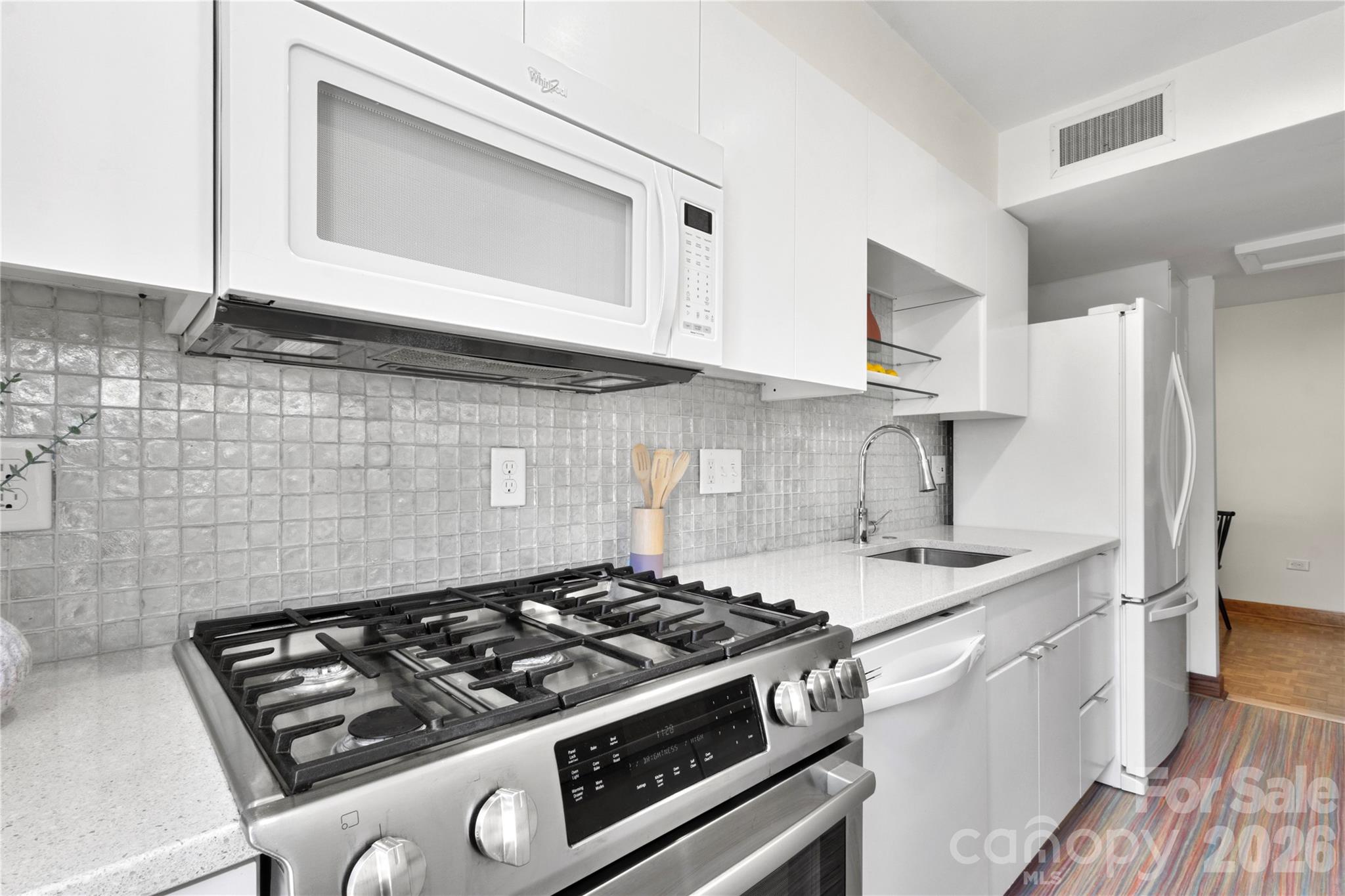 1300 Queens Road, Unit 309 Charlotte, NC 28207 - Photo 7 of 29
