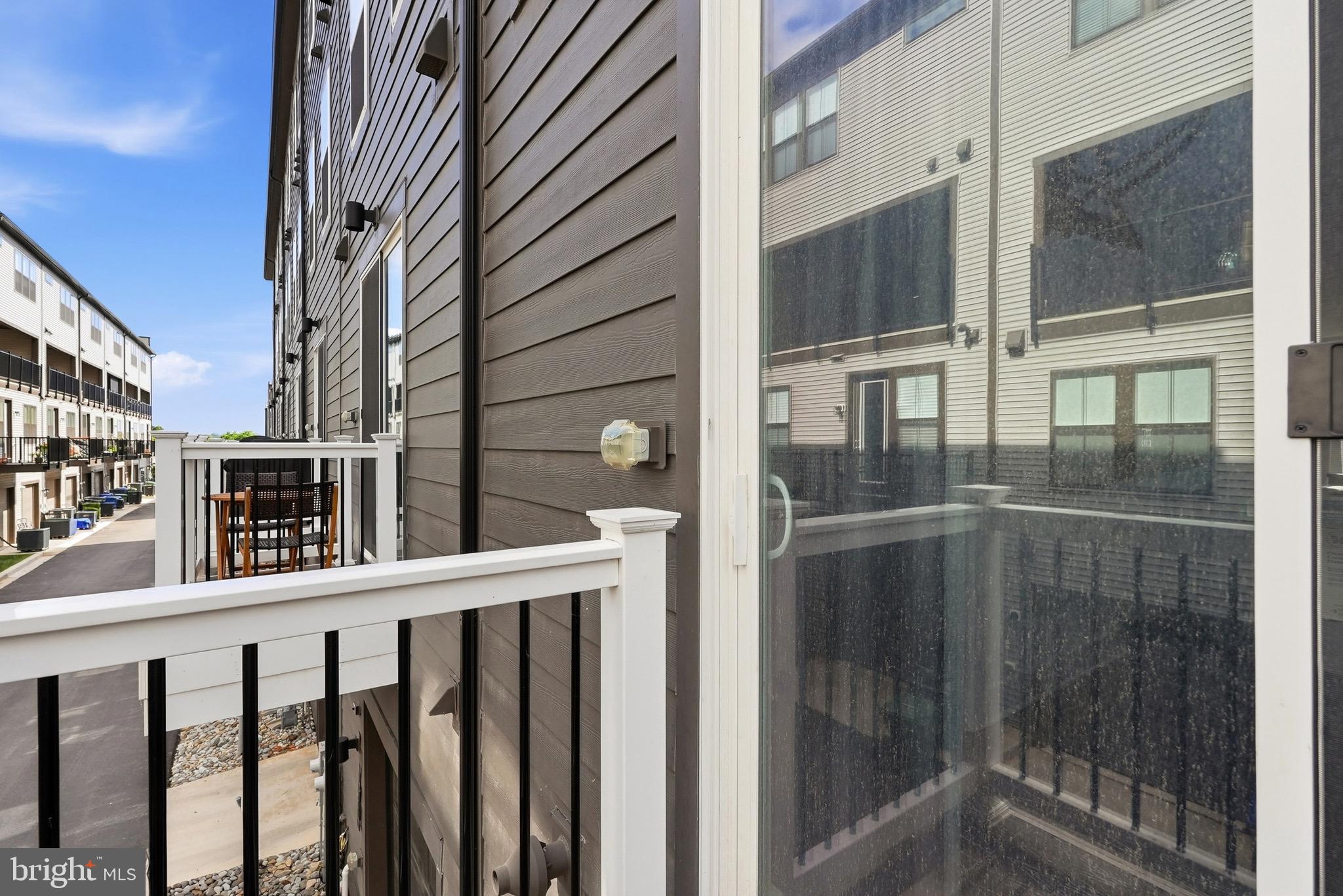 153 Locke Street Baltimore, MD 21230 - Photo 21 of 39