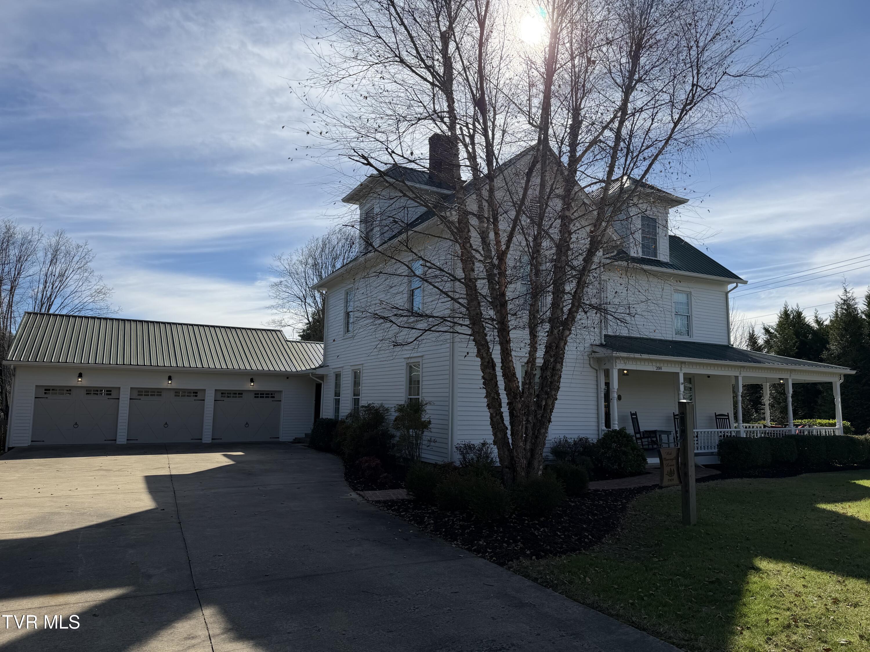 208 Main Street Piney Flats, TN 37686 - Photo 14 of 81 IMG_0424 2