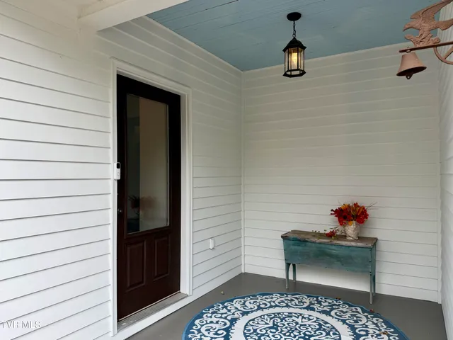 $668,000 | 208 Main Street, Piney Flats, TN 37686