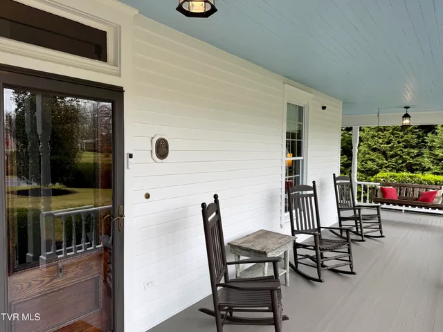 $668,000 | 208 Main Street, Piney Flats, TN 37686