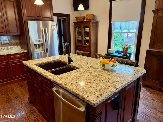 $668,000 | 208 Main Street, Piney Flats, TN 37686