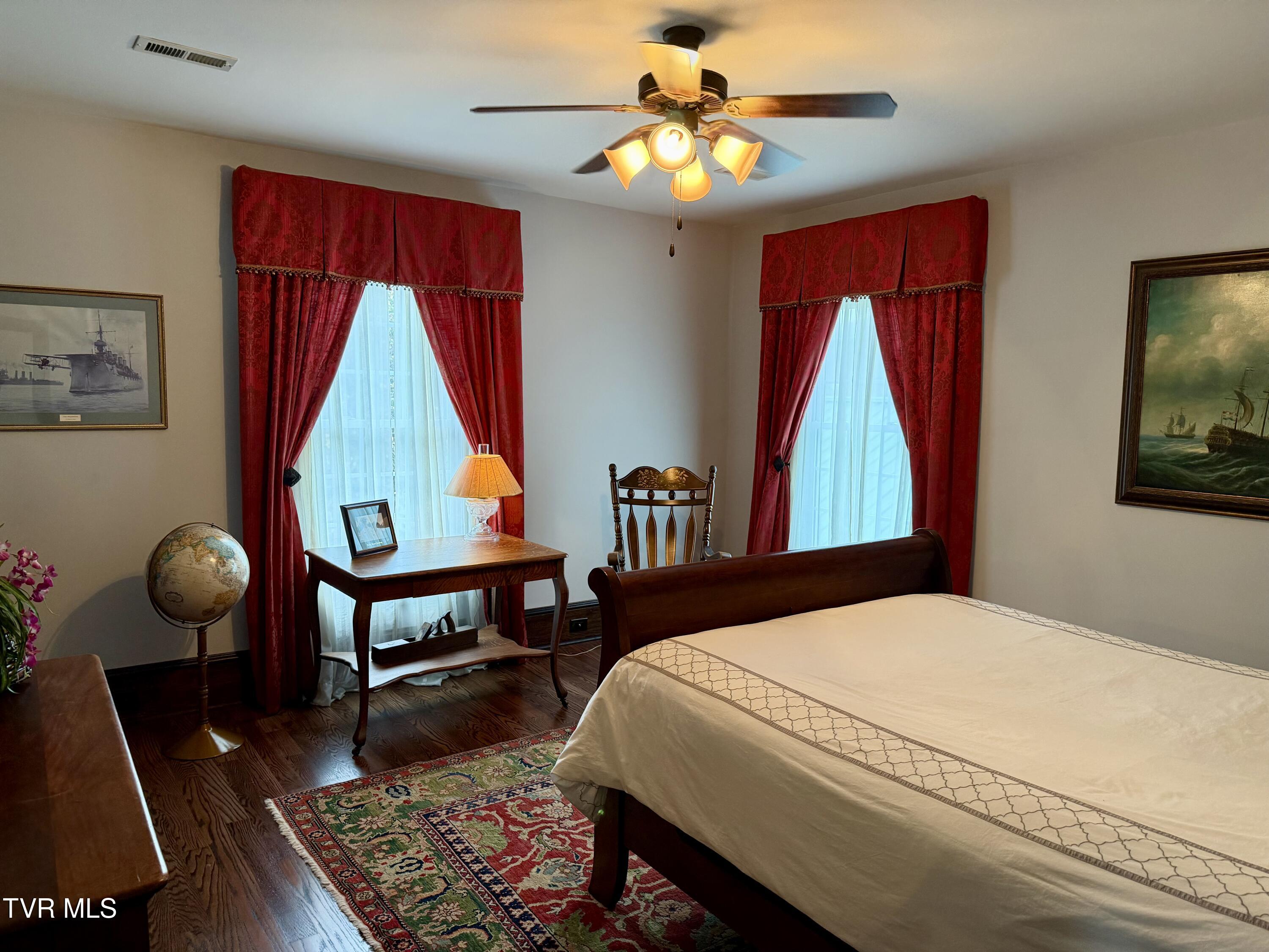 208 Main Street Piney Flats, TN 37686 - Photo 67 of 81 IMG_0311