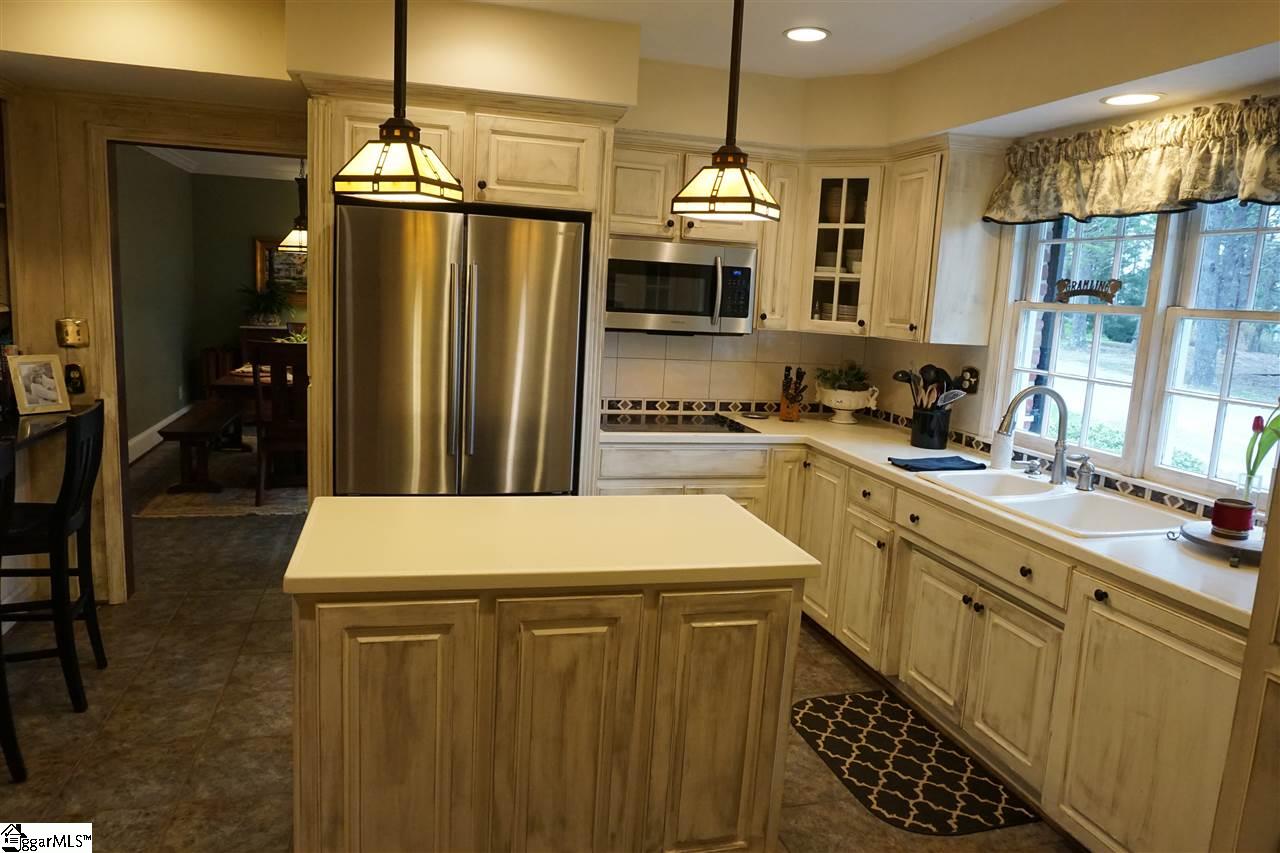 845 Smith Chapel Road Campobello, SC 29322 - Photo 4 of 26 Gallery Image 4