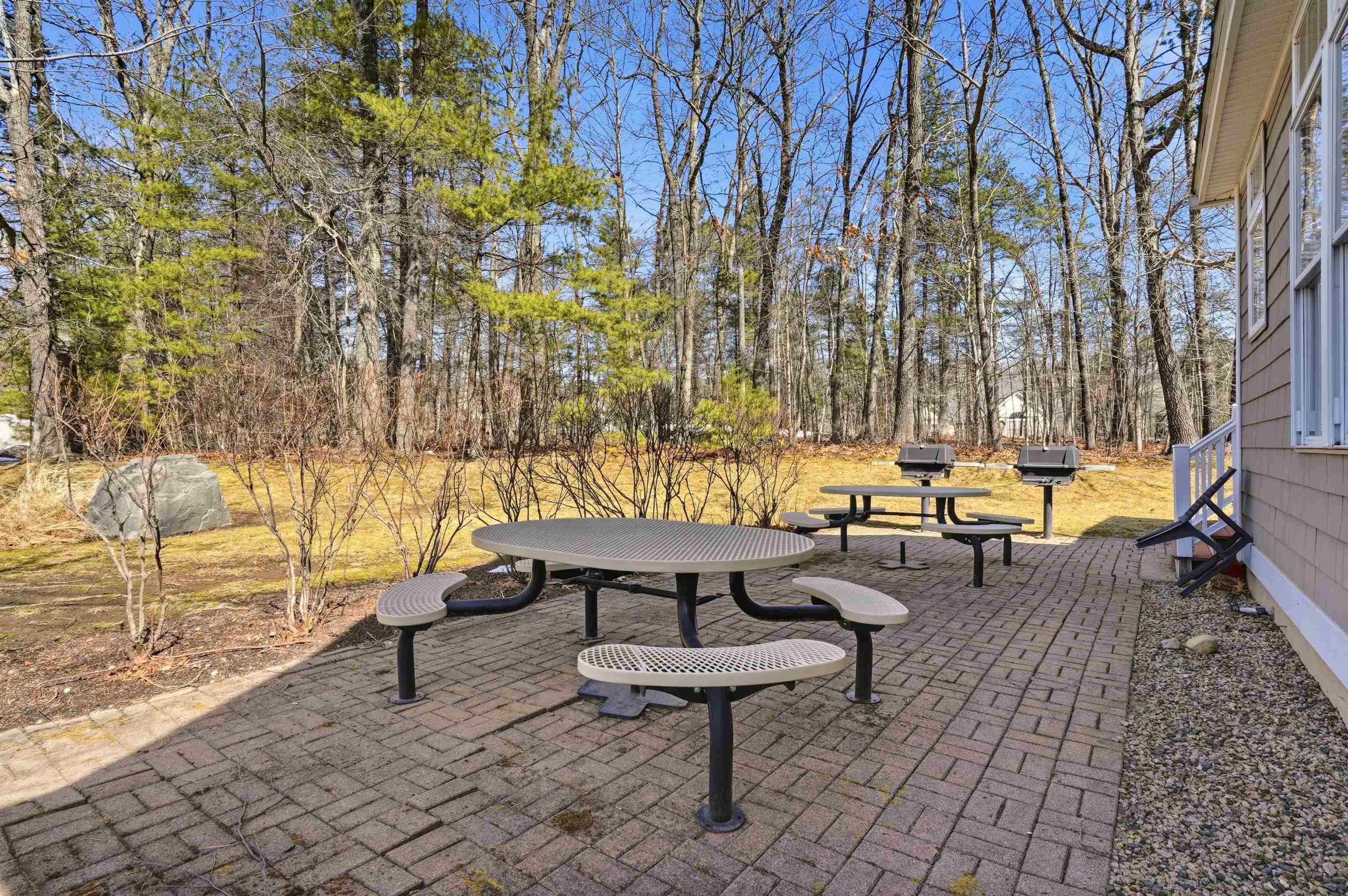 4 Sterling Hill Lane, Unit 437 Exeter, NH 03833 - Photo 38 of 56