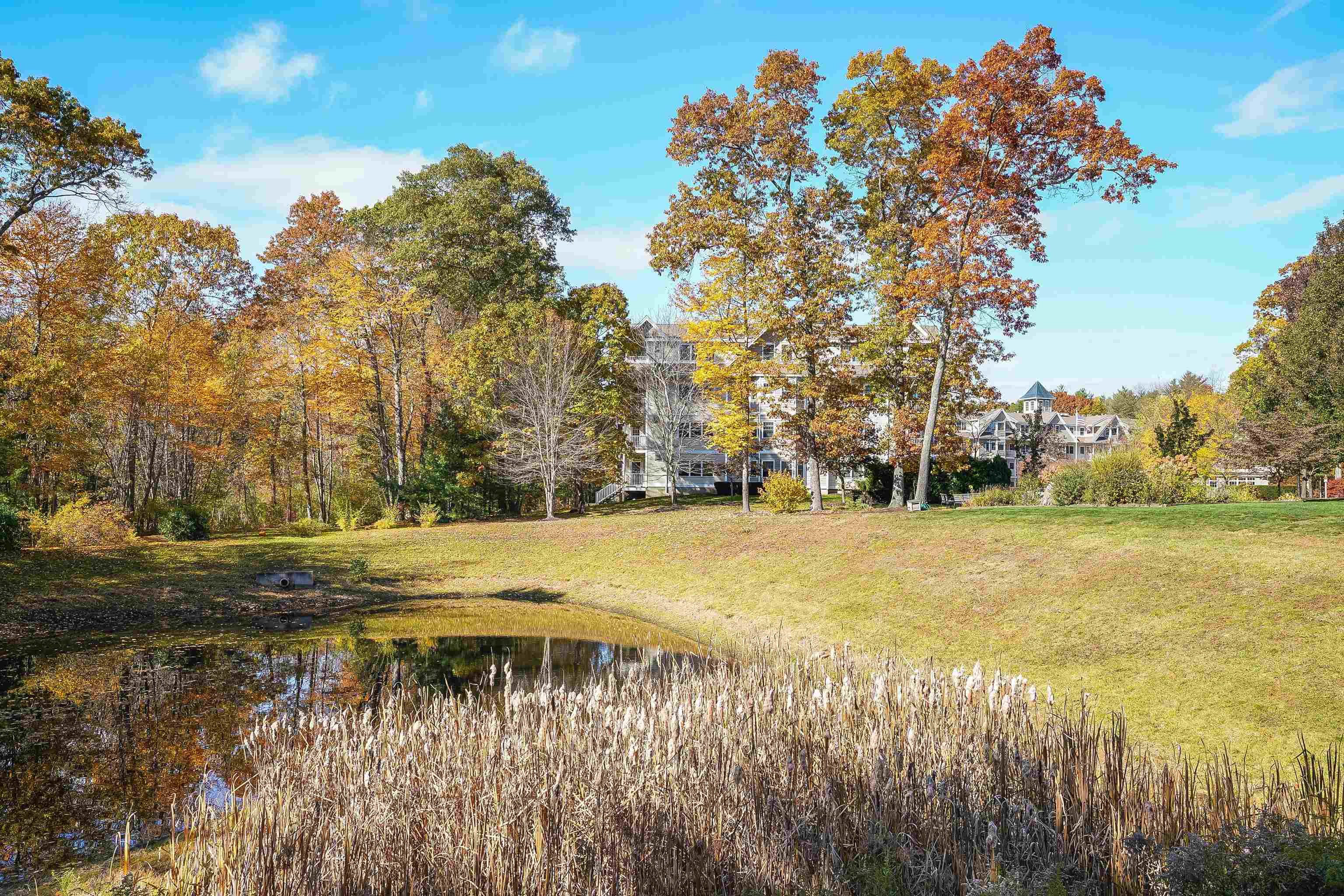 4 Sterling Hill Lane, Unit 437 Exeter, NH 03833 - Photo 43 of 56