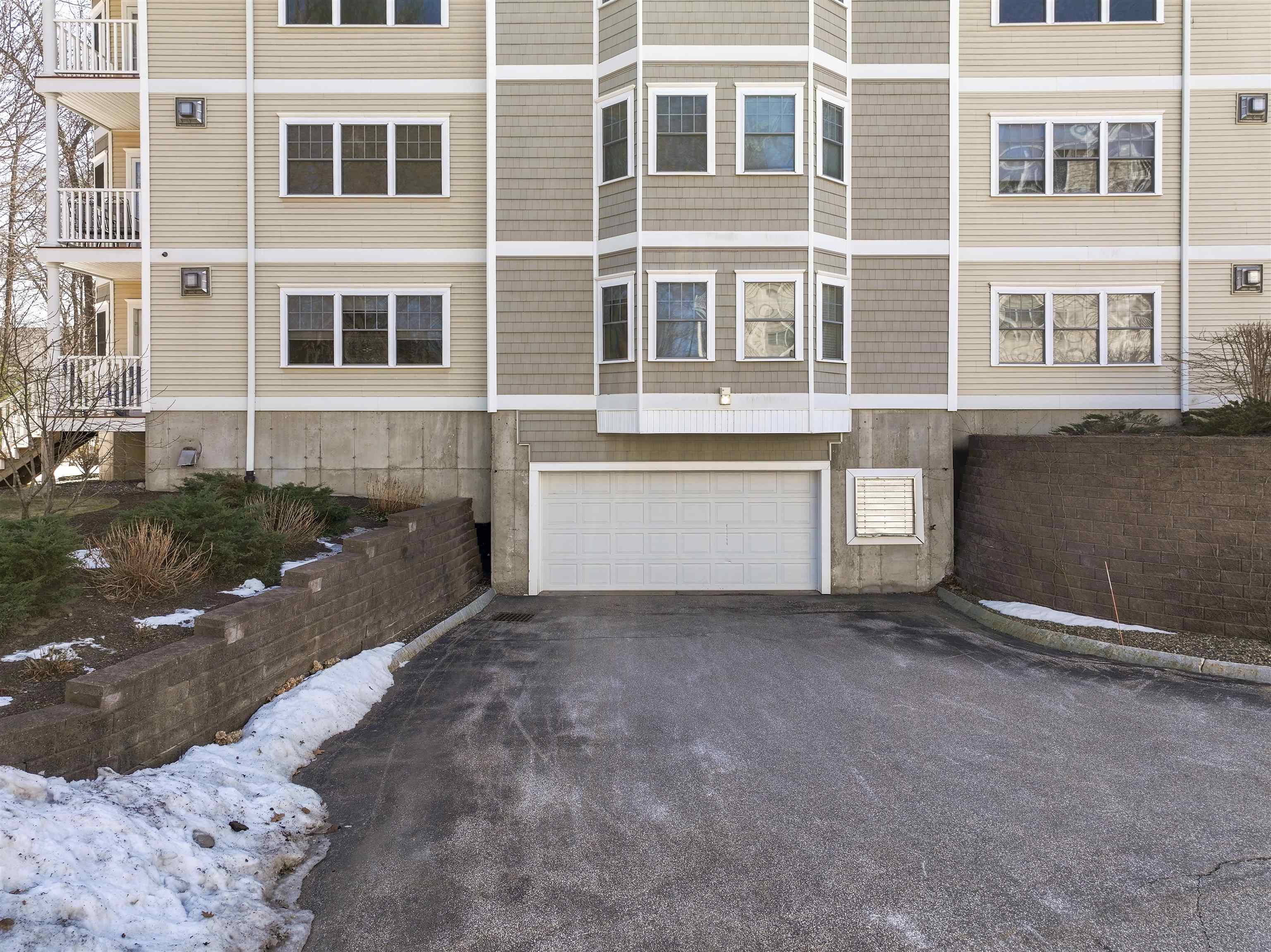 4 Sterling Hill Lane, Unit 437 Exeter, NH 03833 - Photo 52 of 56