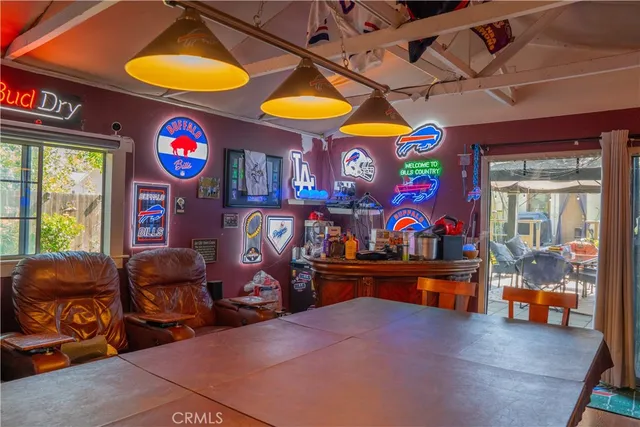 $825,000 | 7319 Owensmouth Avenue, Canoga Park, CA 91303