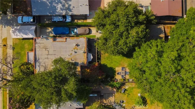 $825,000 | 7319 Owensmouth Avenue, Canoga Park, CA 91303