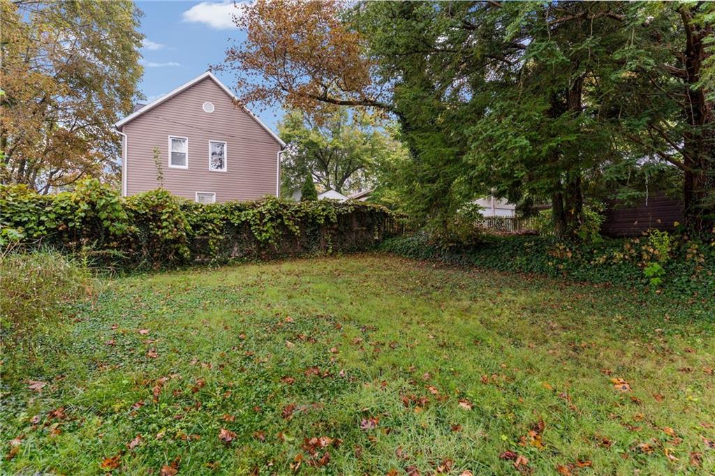 895 Alcoma Street Sharon, PA 16146 - Photo 8 of 40 Gallery Image 8