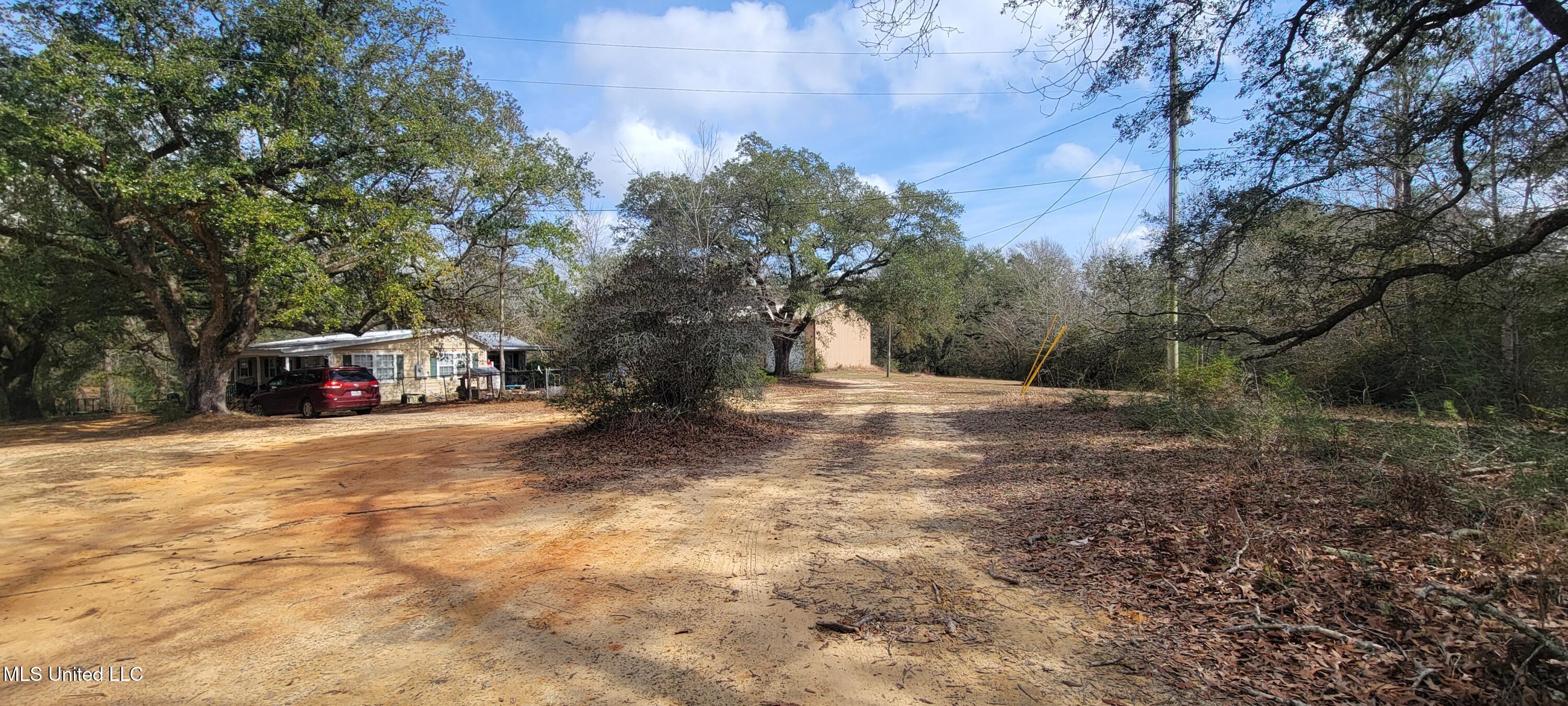 12174 Vidalia Road Pass Christian, MS 39571 - Photo 27 of 46 20250211_111812