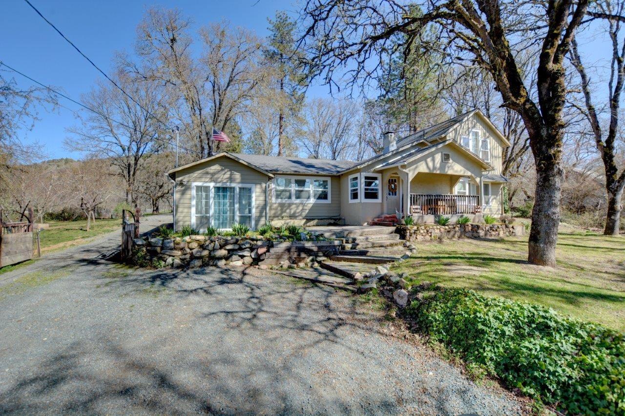 11166 Blackwell Road Central Point, OR 97502 - Photo 2 of 34 Additional Photo