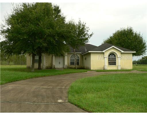 11708 Driver Lane Spring Hill, FL 34610 - Photo 1 of 1 Exterior Front