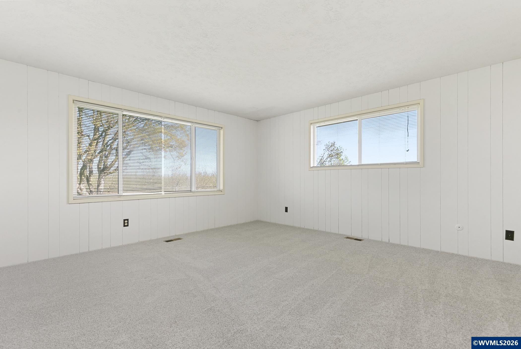 10418 Champoeg Road Northeast Aurora, OR 97002 - Photo 17 of 35