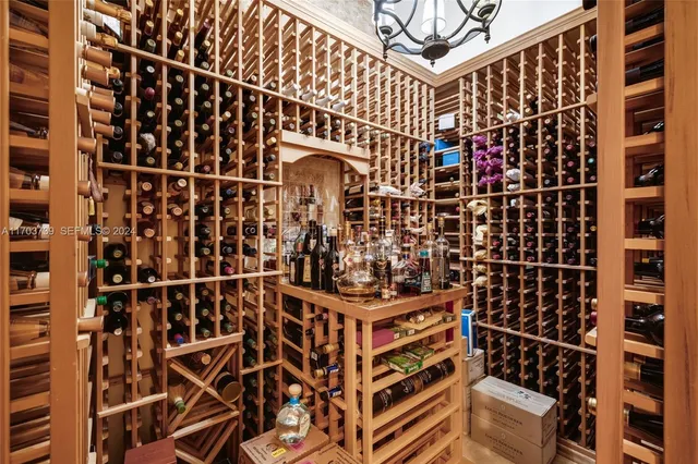 $6,800,000 | 5935 Moss Ranch Road, Pinecrest, FL 33156