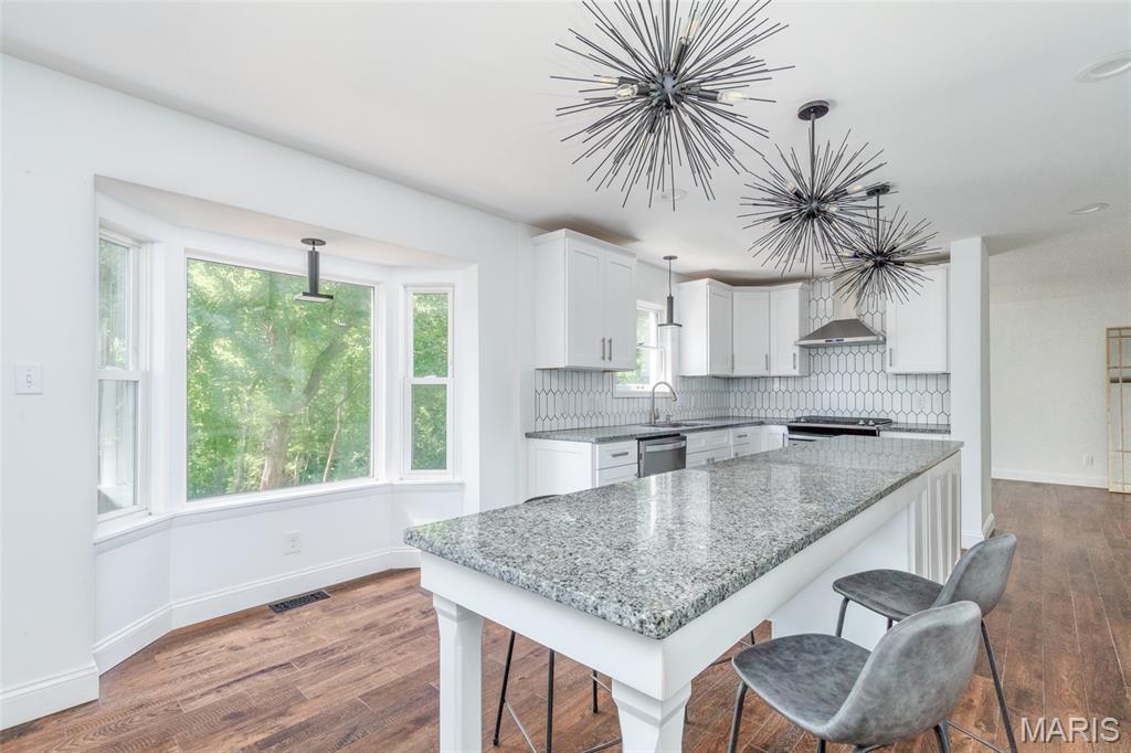 12204 Robyn Road St. Louis, MO 63127 - Photo 13 of 48 Gallery Image 13