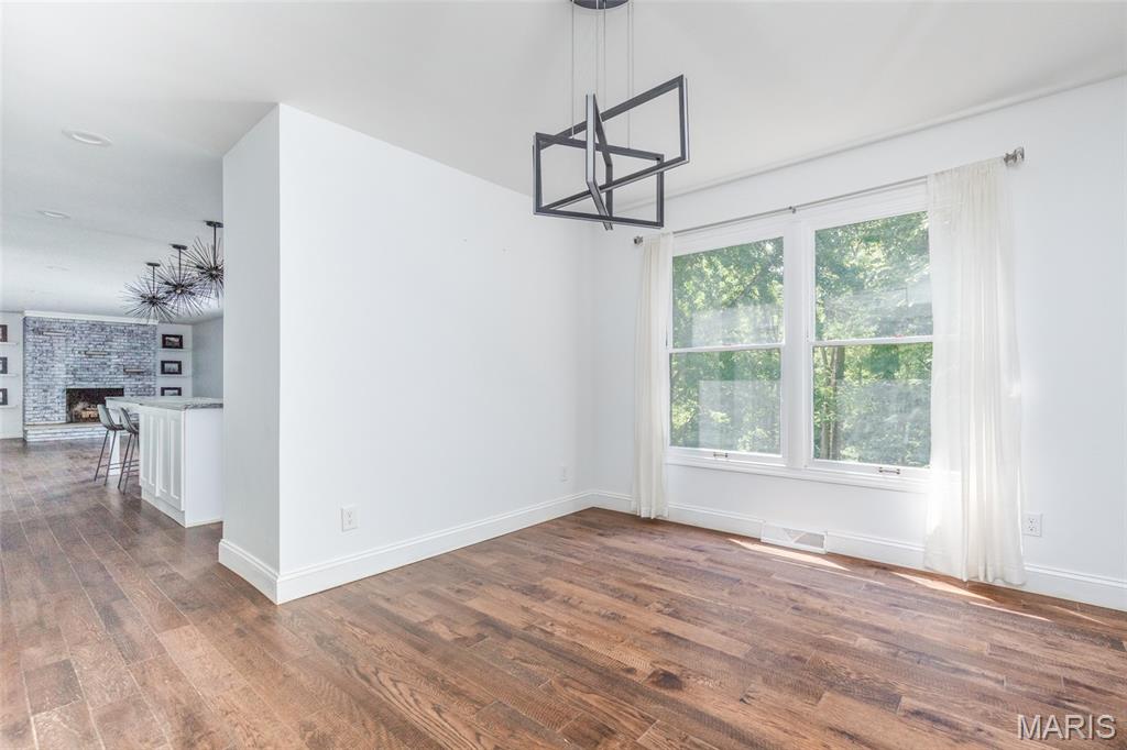 12204 Robyn Road St. Louis, MO 63127 - Photo 10 of 48 Gallery Image 10