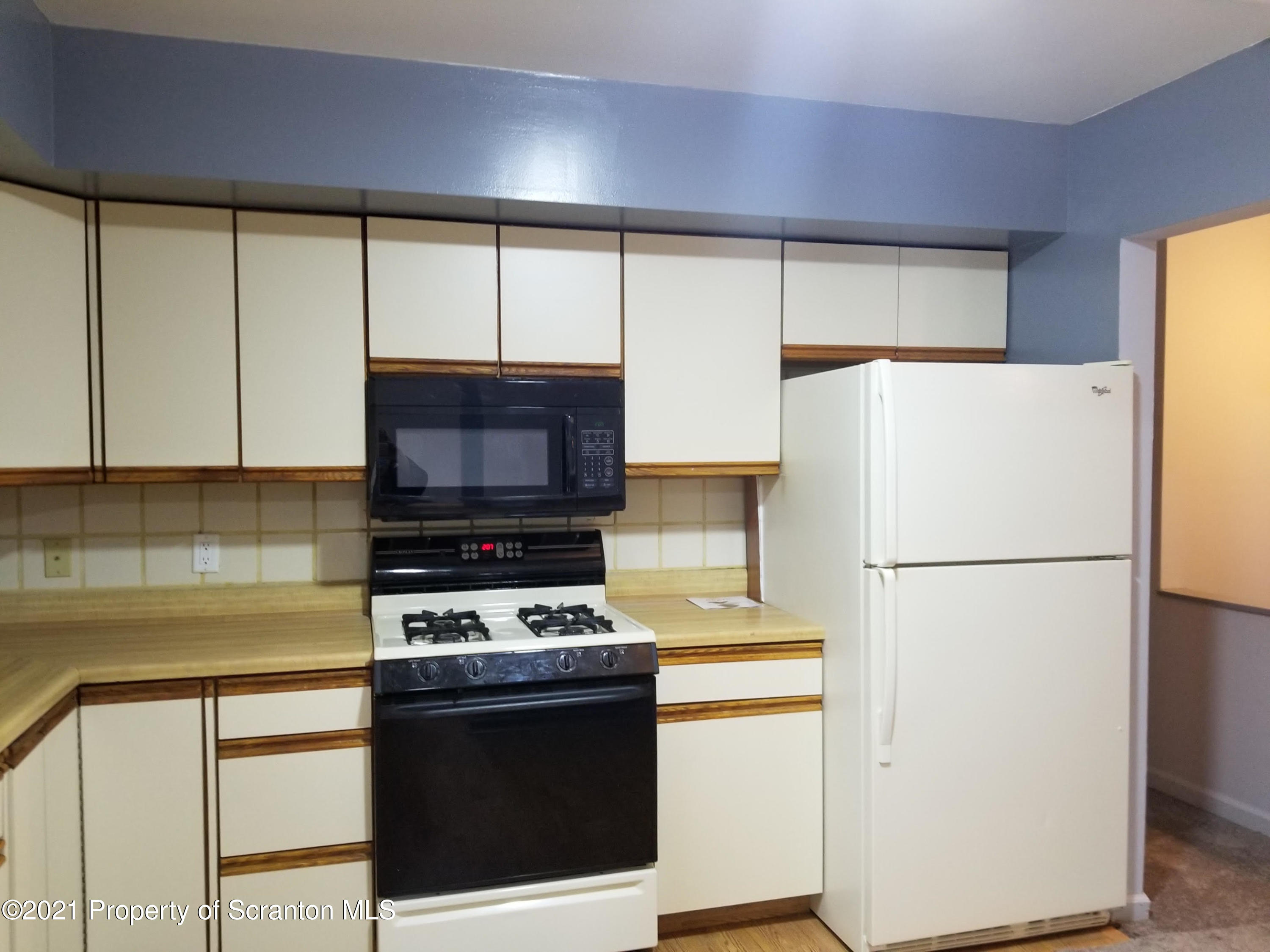 210 Bardwell Road Factoryville, PA 18419 - Photo 7 of 22 Gallery Image 7