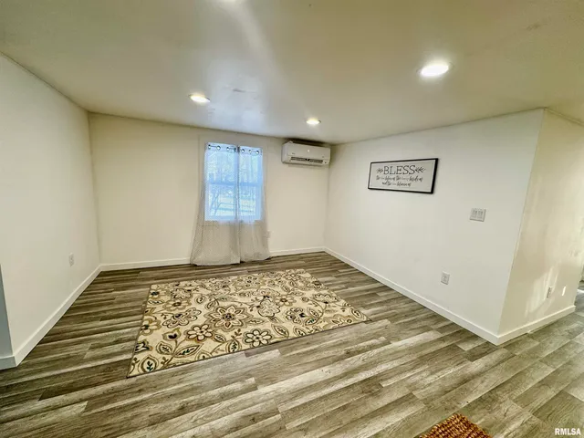 $145,000 | 106 East Beeson Street, Joy, IL 61260