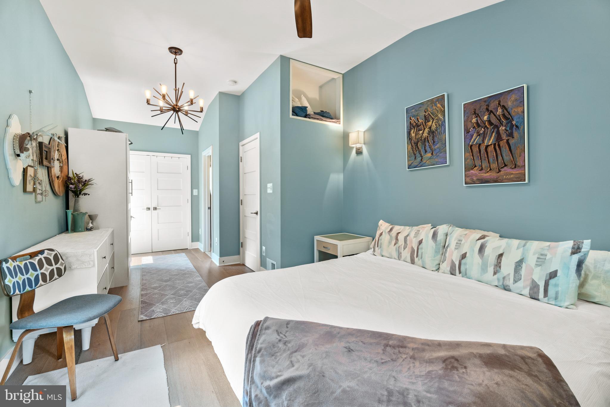 3332 Ellis Court Falls Church, VA 22042 - Photo 11 of 37 Primary Bedroom