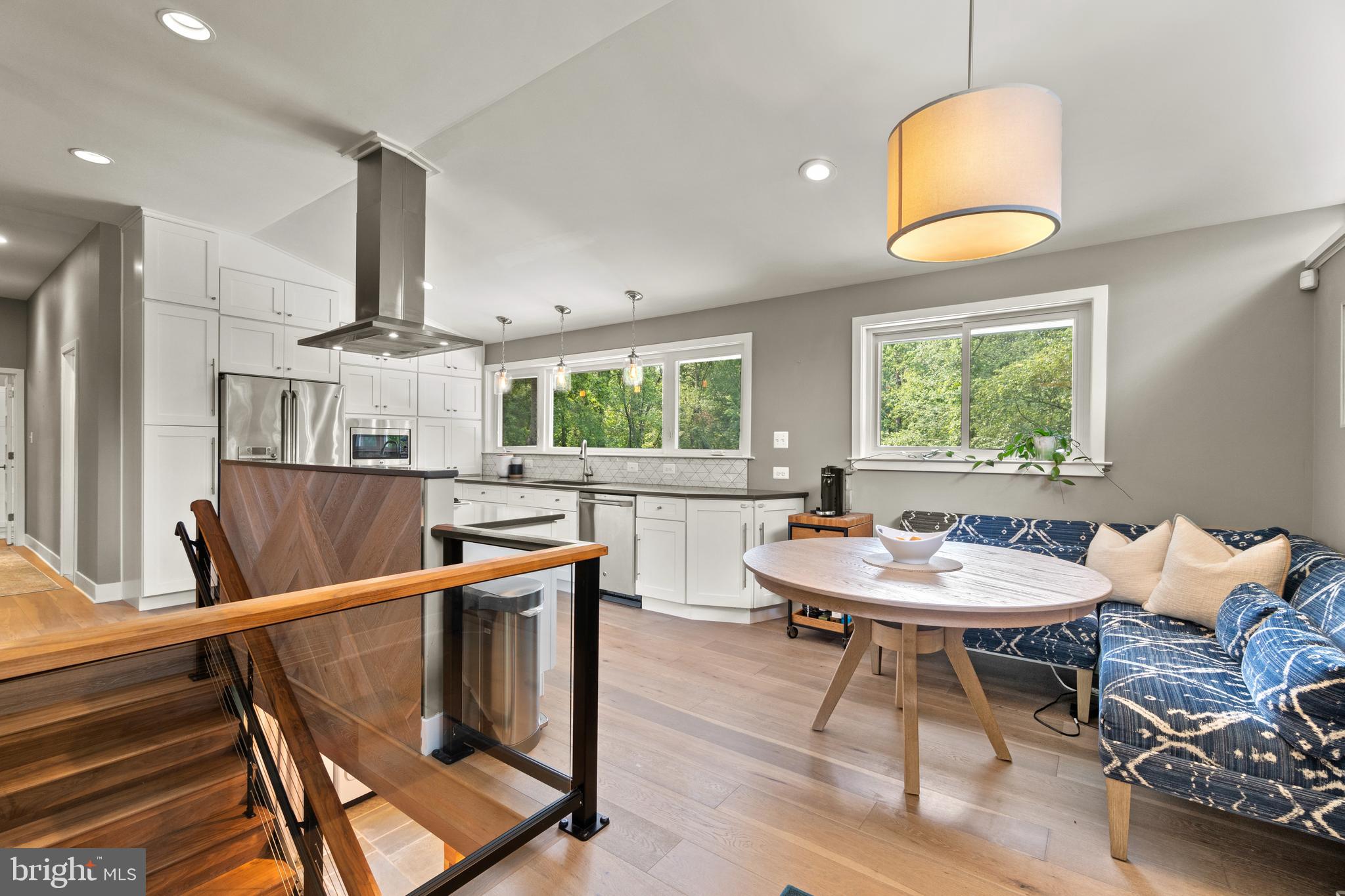 3332 Ellis Court Falls Church, VA 22042 - Photo 9 of 37