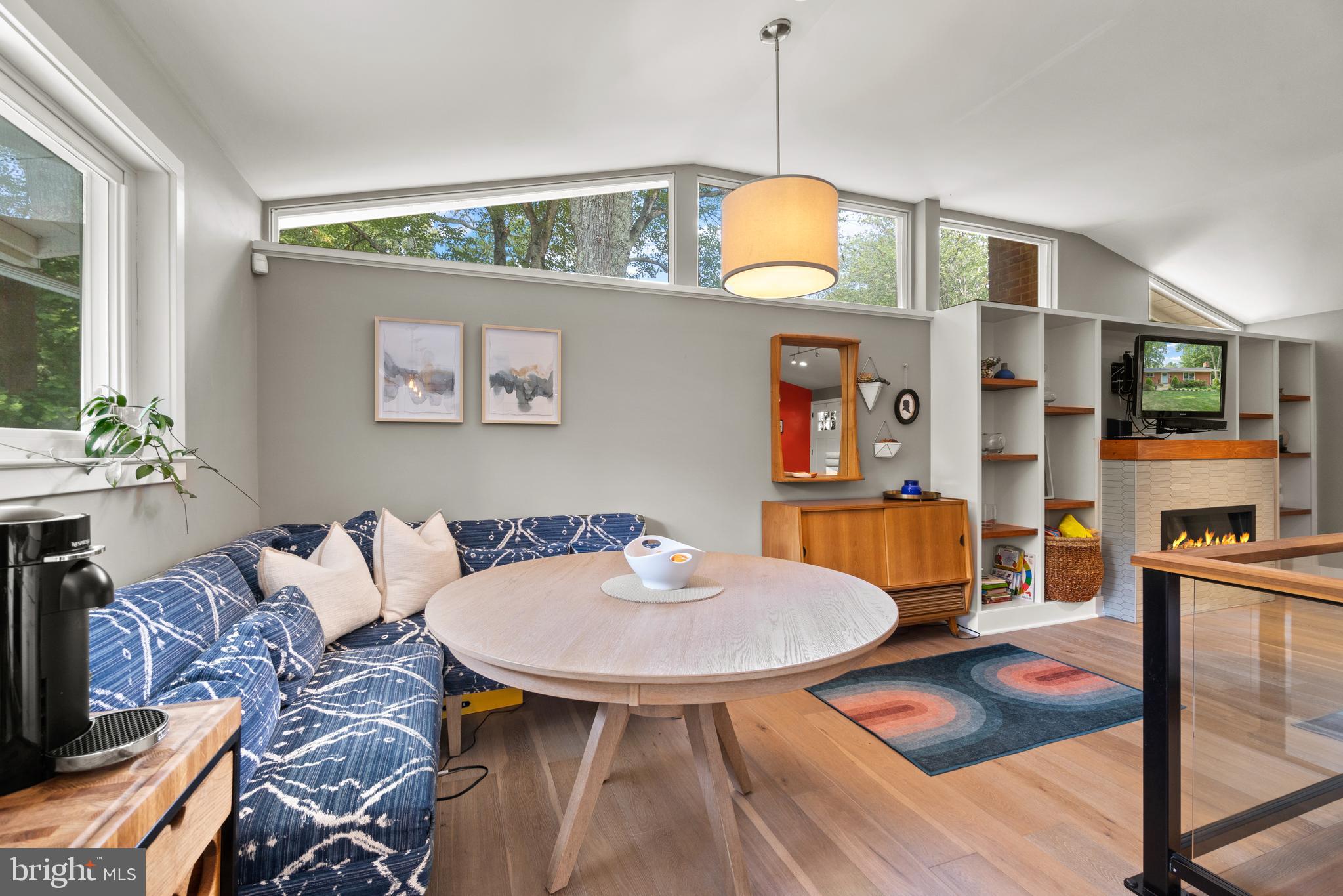 3332 Ellis Court Falls Church, VA 22042 - Photo 10 of 37 Eat-In Dining Nook