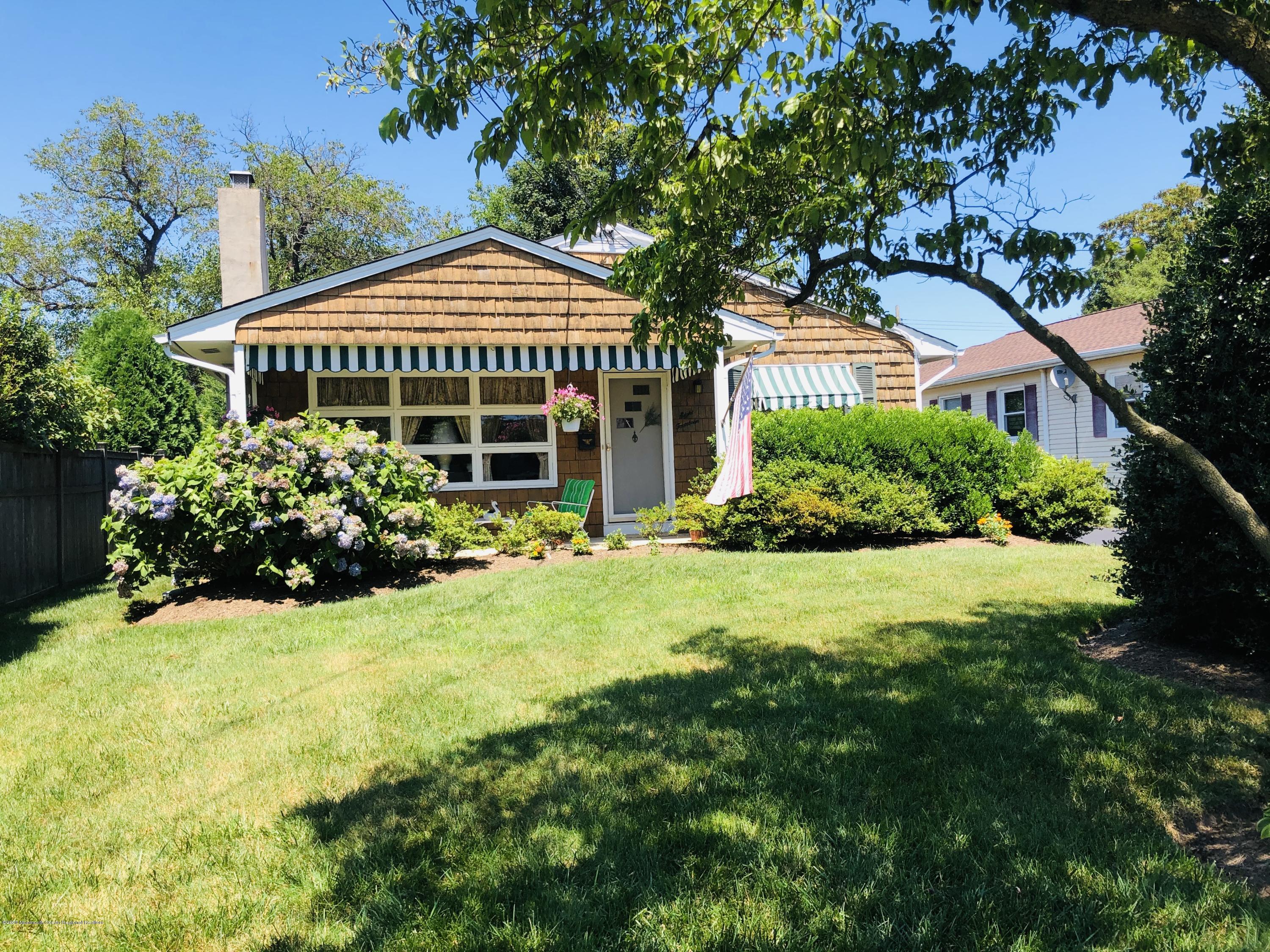 814 Shore Road Spring Lake Heights, NJ 07762 - Photo 2 of 23 D4B9C28B-48BF-439F-8785-01B76D0A334B
